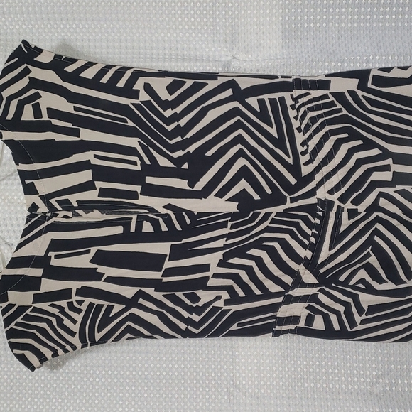 LOFT Women's Black and White Geometric Patterned Sheath Dress Small - Picture 6 of 8